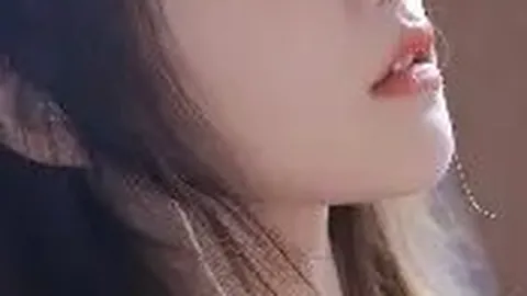 “NBA季后赛首轮对决出炉，湖人迎战勇士焦点大战”