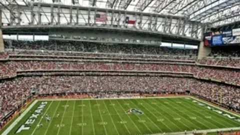 雄鹿明日挑战太阳，字母哥有望登场 利拉德、波蒂斯、希姆斯将休战